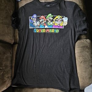 Medium Walmart Super Mario T-Shirt